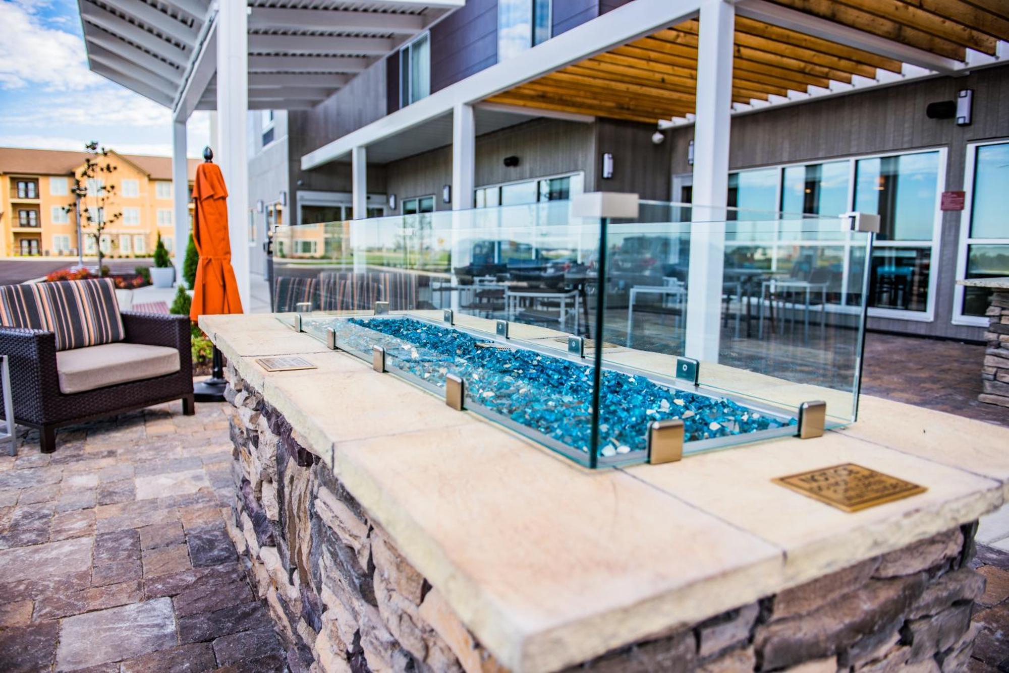 Towneplace Suites By Marriott Evansville Newburgh Екстериор снимка