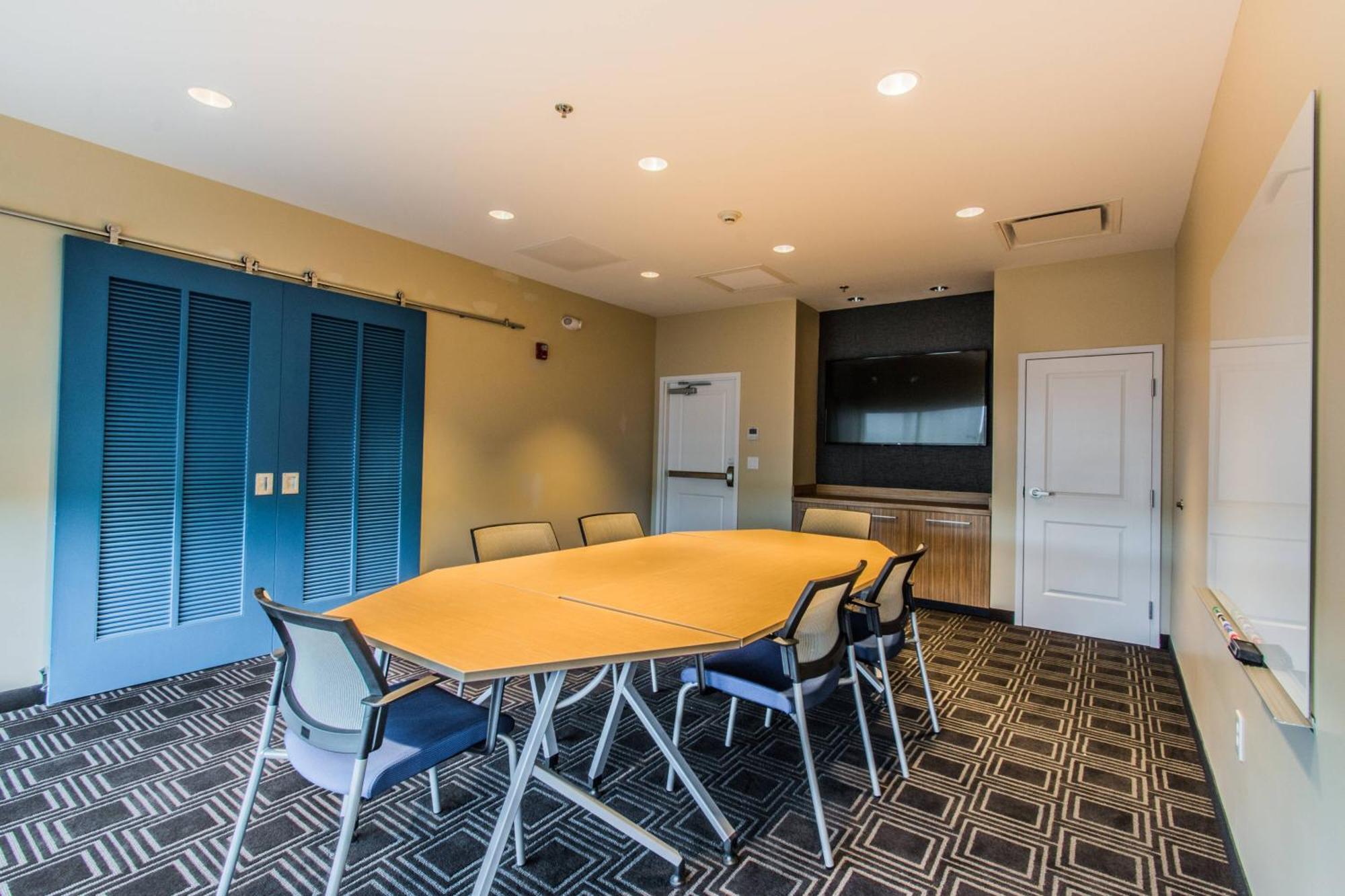 Towneplace Suites By Marriott Evansville Newburgh Екстериор снимка