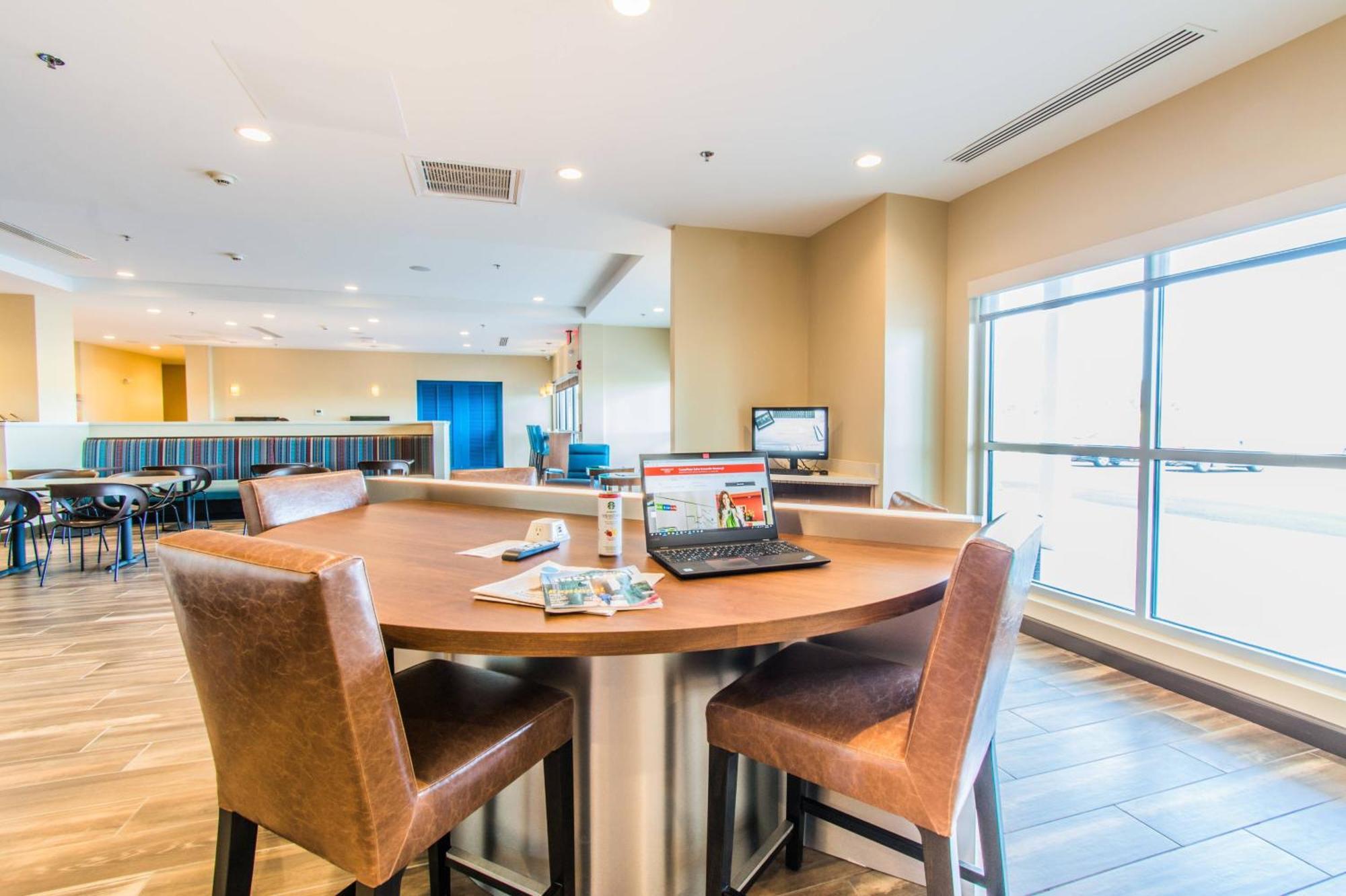Towneplace Suites By Marriott Evansville Newburgh Екстериор снимка